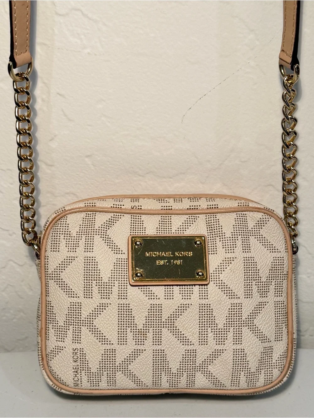 MK Jet Set Signature Chain Crossbody Camera Bag